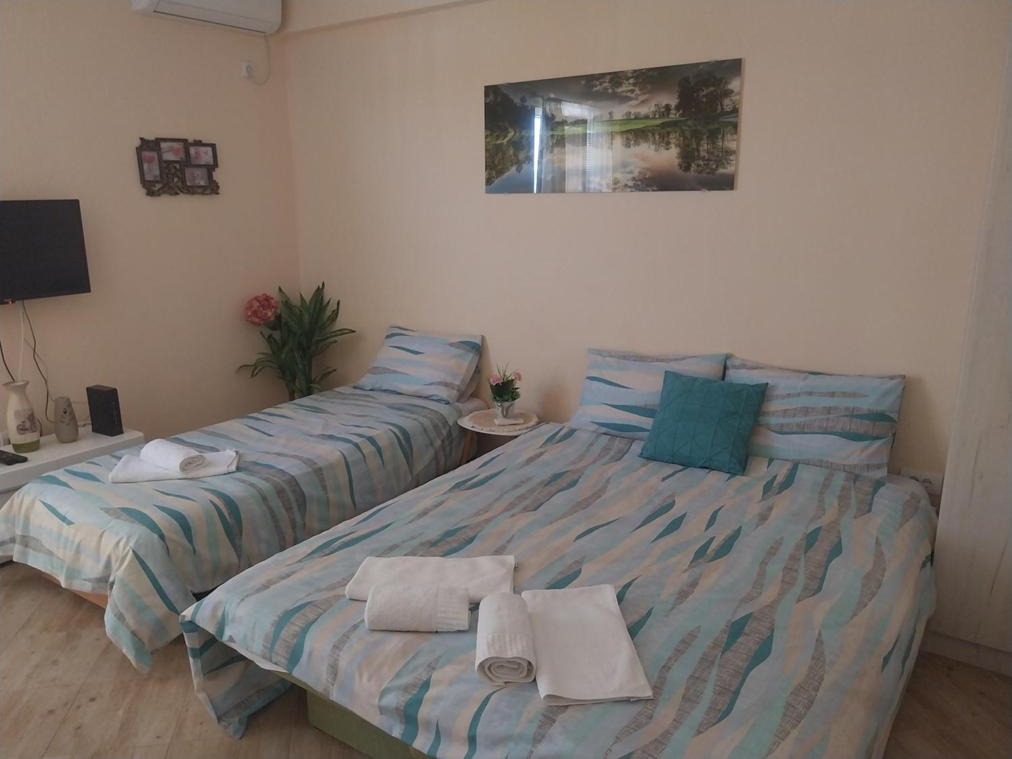Apartments M&T Тиват Экстерьер фото