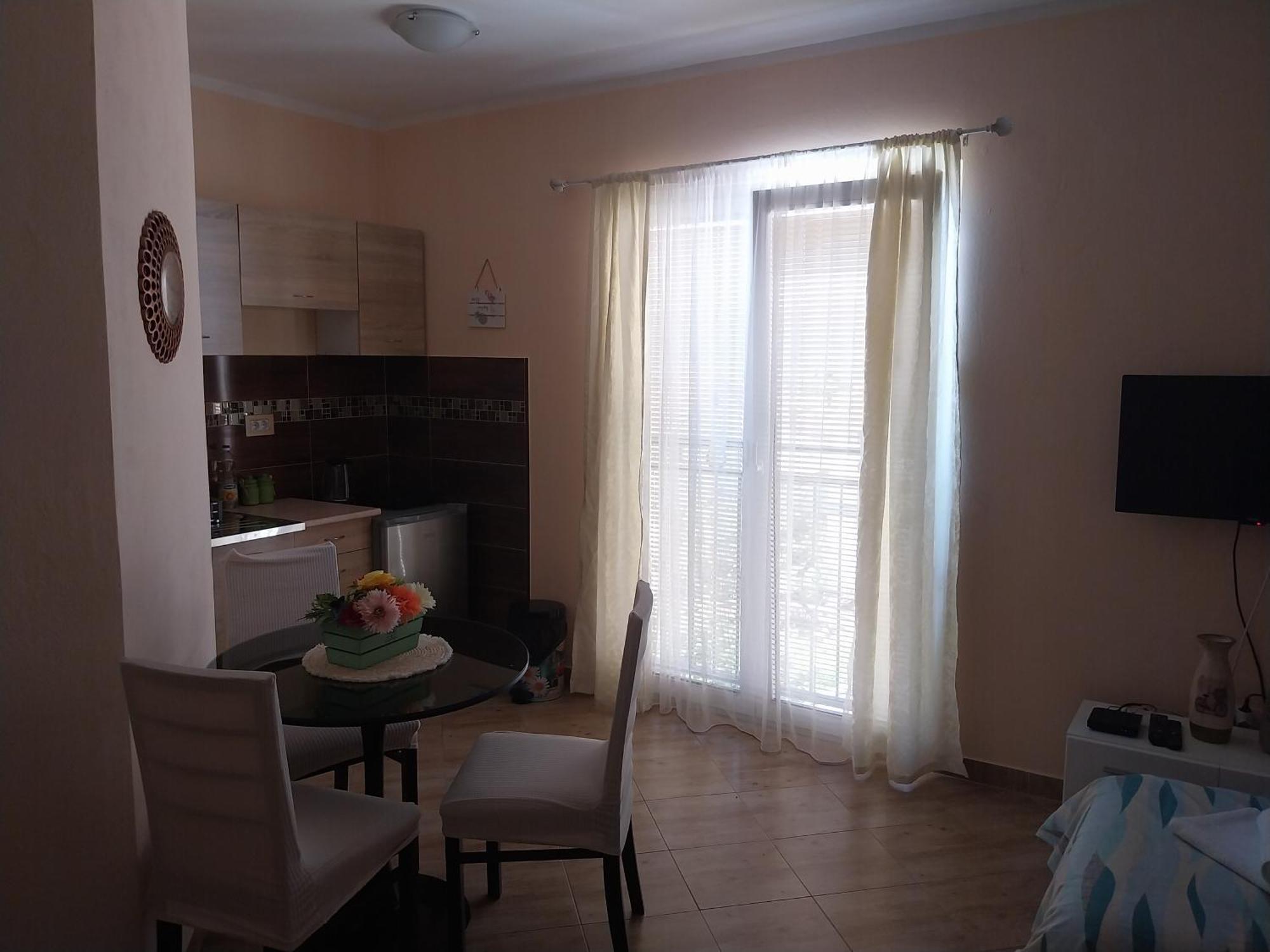 Apartments M&T Тиват Экстерьер фото