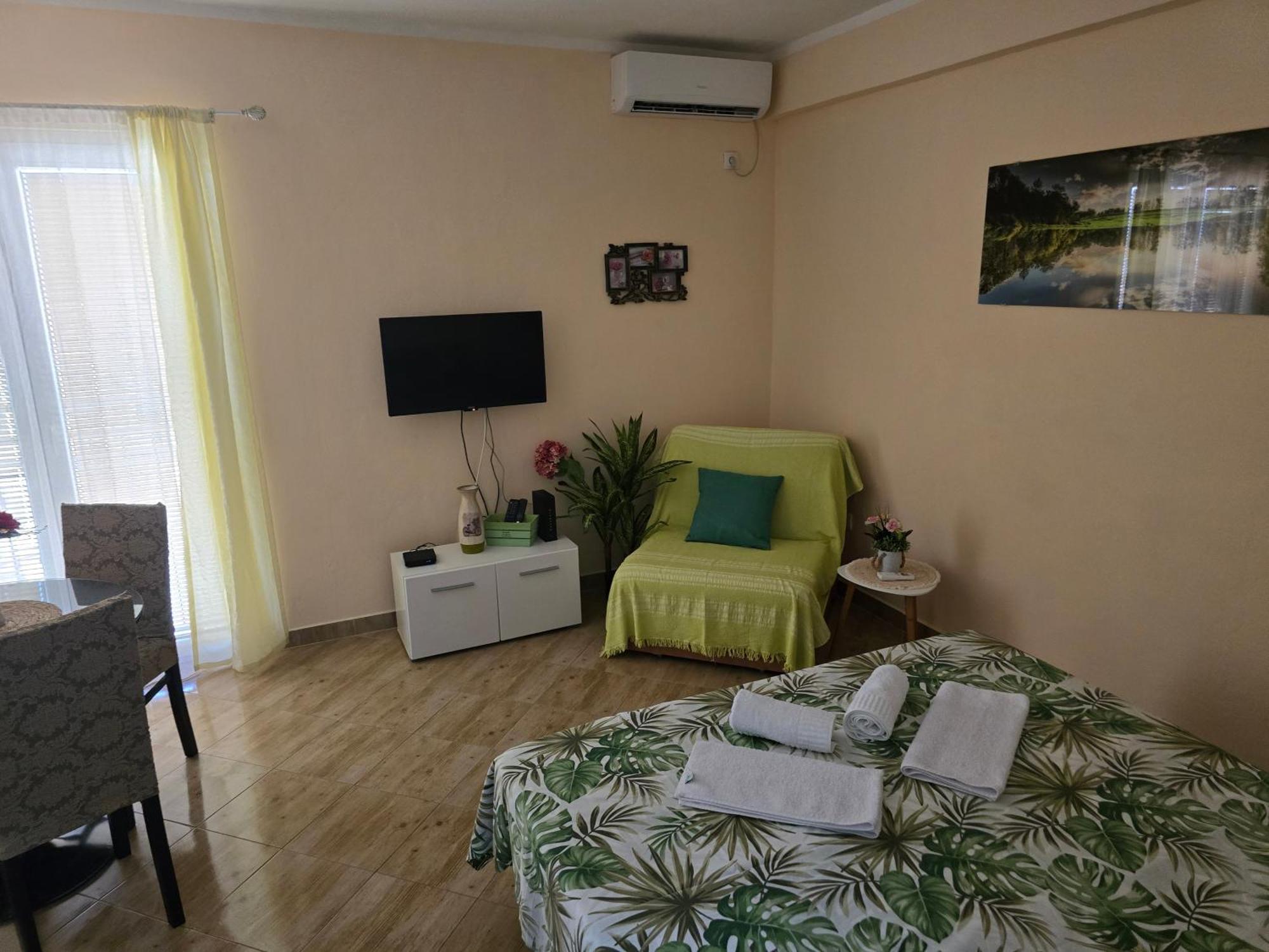 Apartments M&T Тиват Экстерьер фото
