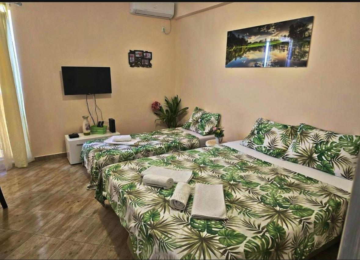 Apartments M&T Тиват Экстерьер фото