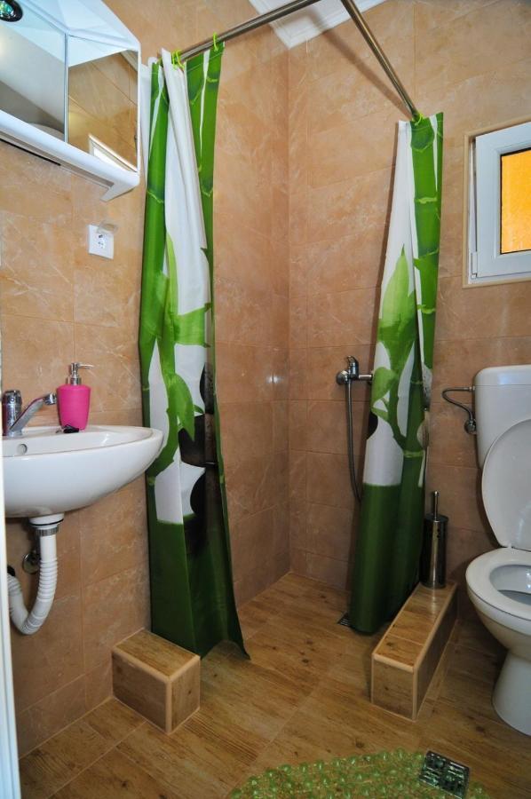 Apartments M&T Тиват Экстерьер фото